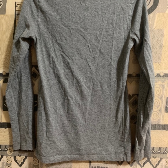 4 tops bundle - Picture 5 of 9